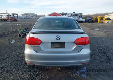 2013 Volkswagen Jetta 2.5L Se из США, поврежденный, VIN 3VWDP7AJ3DM413074